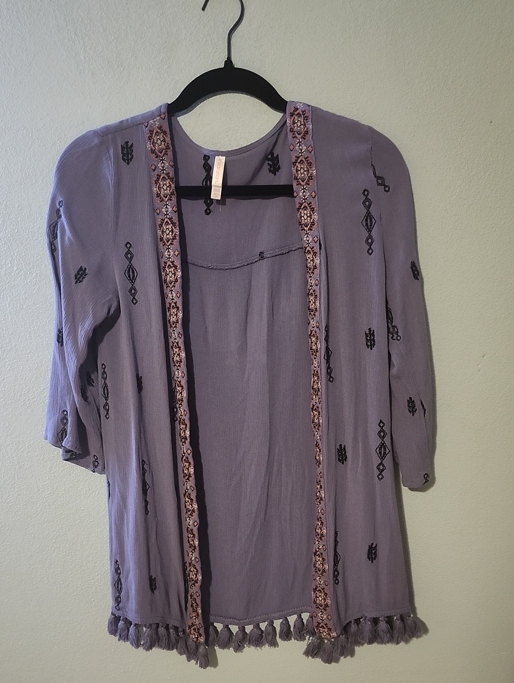 Xhilaration Lavender Open-Front Tassel Kimono with Embroidery